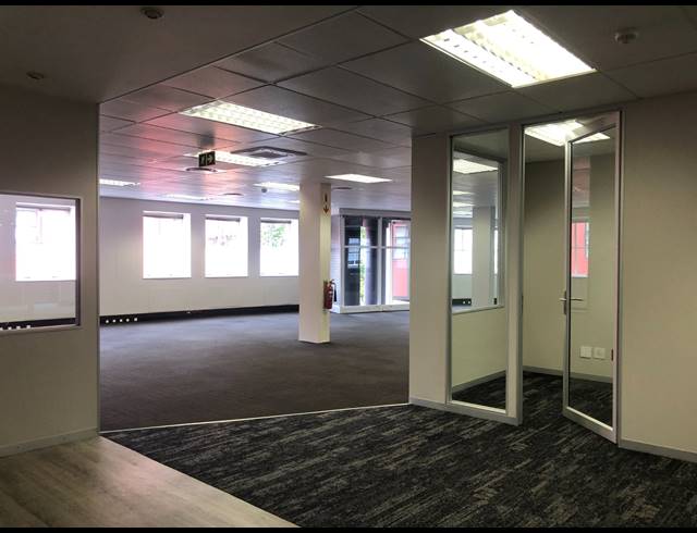 291M² OFFICE TO LET IN ILLOVO